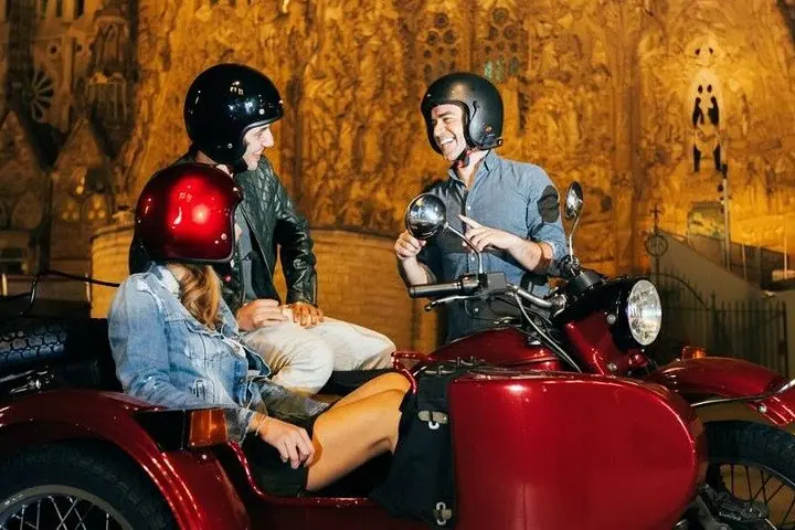 Barcelona Sunset and Night Tour by Sidecar Motorcycle