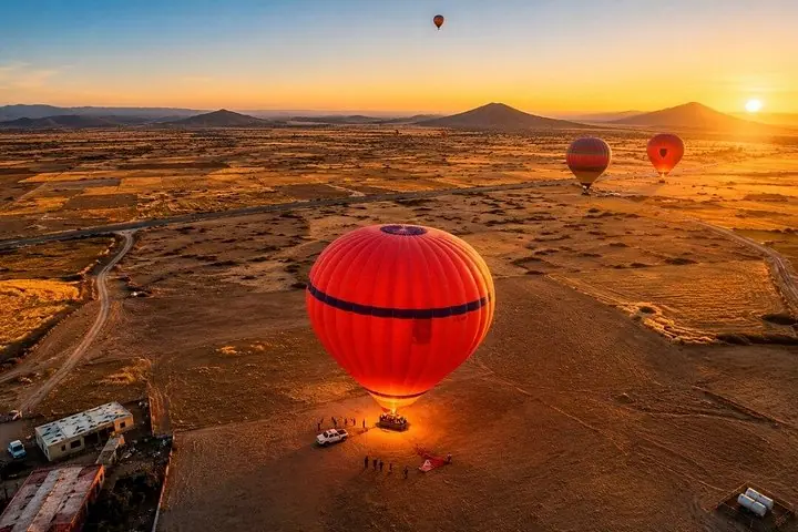 Hot Air Balloon Flight over Marrakech with Traditional Breakfast — 2