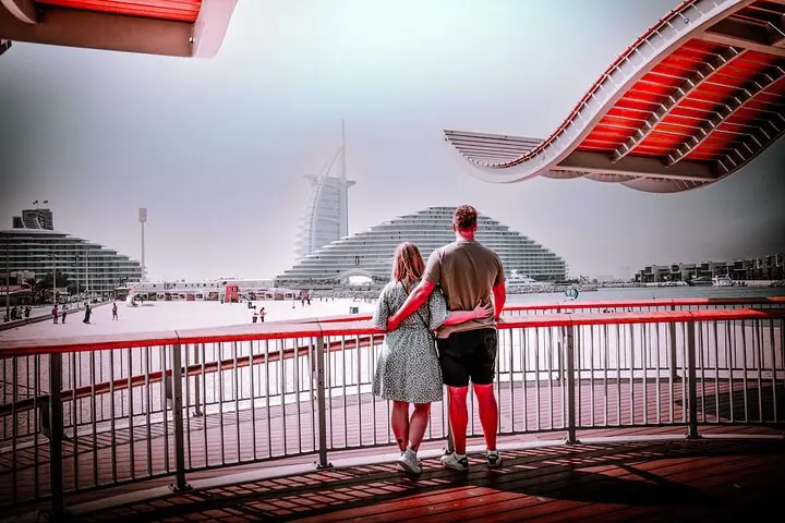 De Abu Dhabi: Excursão turística de dia inteiro em Dubai