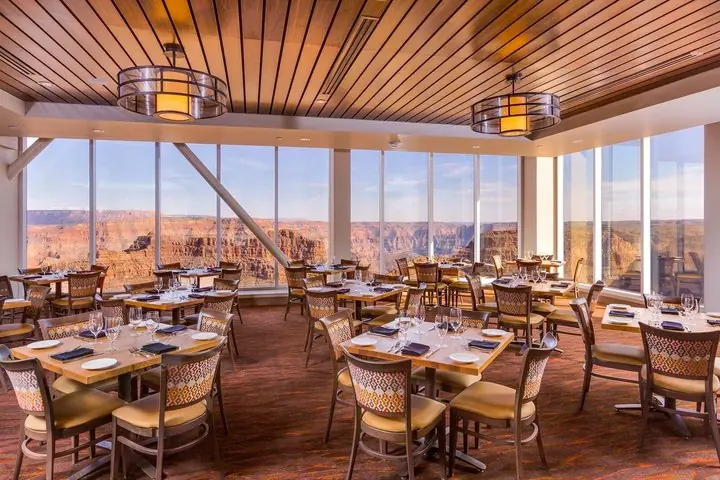 Grand Canyon West, Hoover Dam Stop, Wi-Fi, Lunch & Skywalk — 3