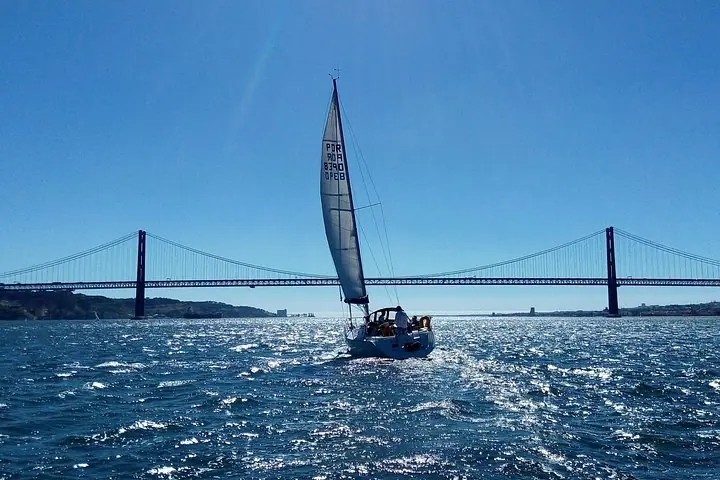 Lisboa privado crucero de vela en yate de vela — 5
