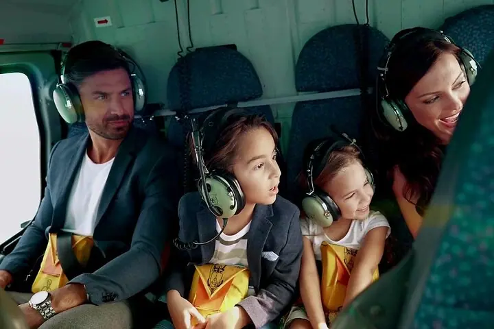 Dubai Helicopter Experience with Sightseeing Options — 3