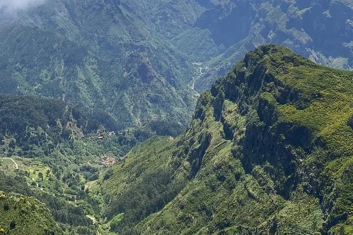 Madeira oreli bo'ylab xususiy to'liq kunlik ekskursiyalari — 3