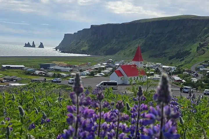 South Coast Day Tour Black Sand Beach & Waterfalls from Reykjavik — 3