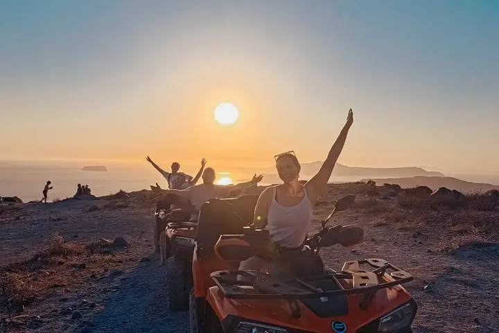 Santorini | Off-Road, Lugares Secretos e Pickup Grátis — 4