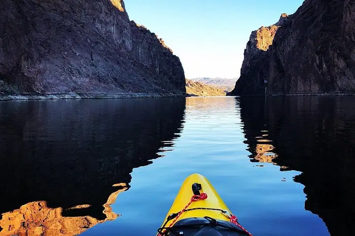 Emerald g'orida kayak sayohati: ixtiyoriy transport vositasi bilan manzarali eshkak eshish — 5