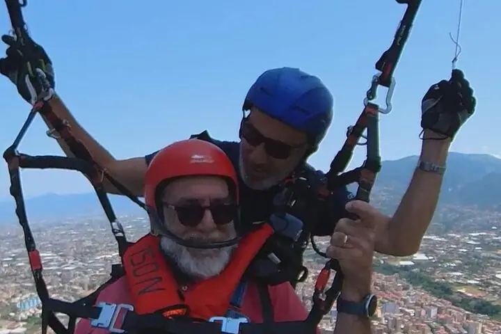 Parapente biplaza Costa de Amalfi y Sorrento Monte