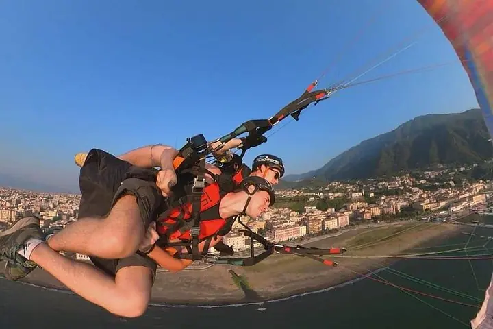 Parapente biplaza Costa de Amalfi y Sorrento Monte — 2