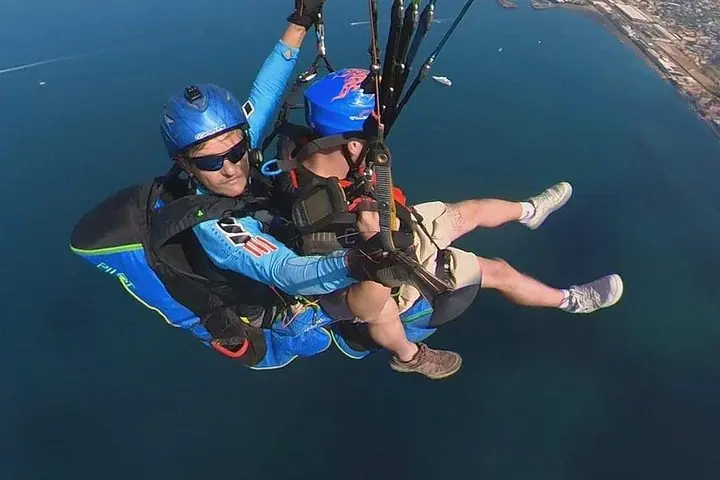 Parapente biplaza Costa de Amalfi y Sorrento Monte — 3
