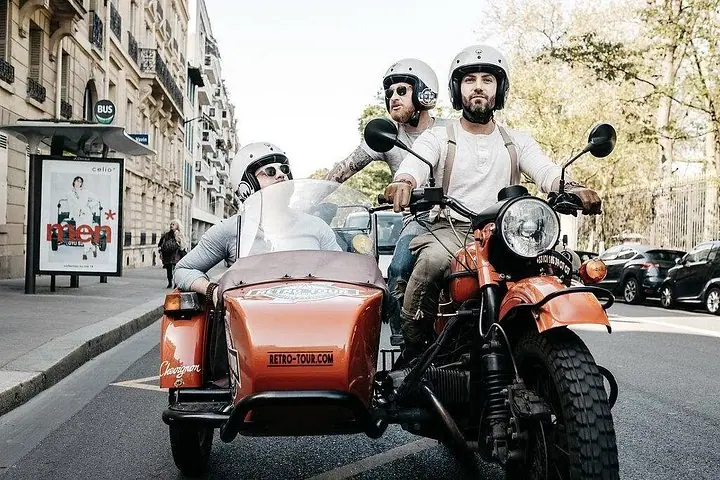 Recorrido privado por la ciudad de París Vintage en una motocicleta con sidecar — 4