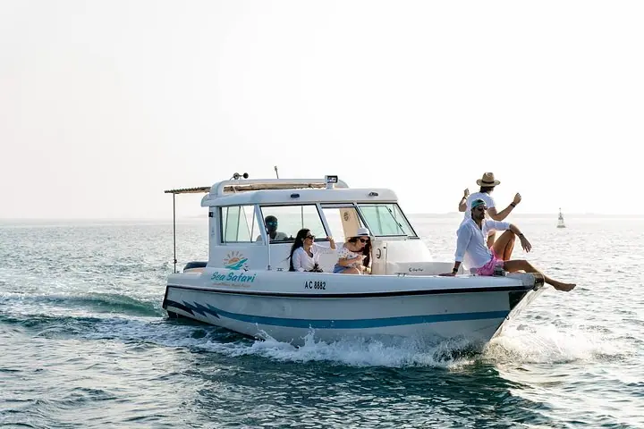Sunset Corniche Cruise - 2 hours trip — 4