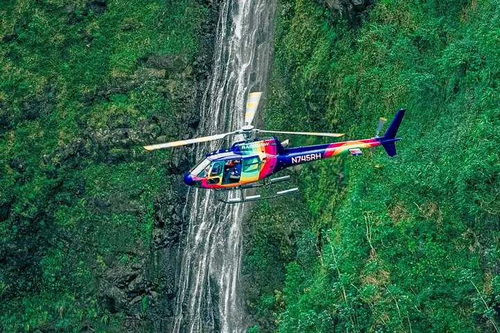 Oahu: 60 daqiqalik Qirollik Toj vertolyot sayohati - Eshiklar ochiq yoki yopiq