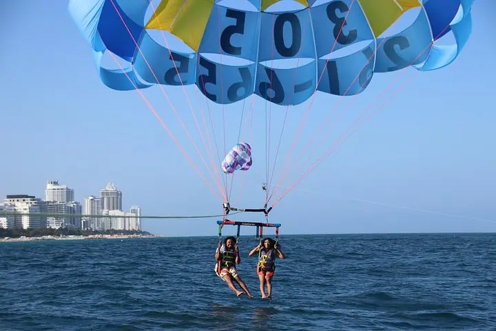 Vuele a South Beach a través de Flysobe Parasail — 4