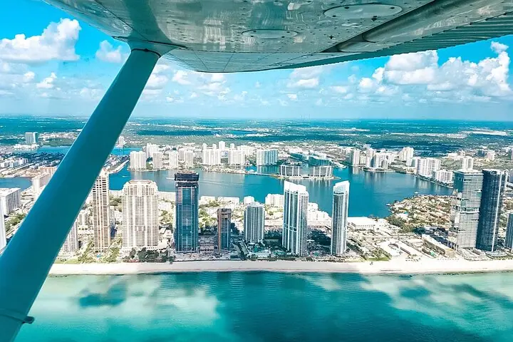 Miami Beach: Private South Beach-Flugzeugtour mit Getränken