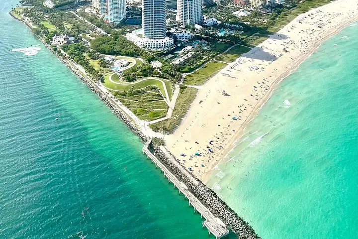 Miami Beach: tour privado en avión por South Beach con bebidas — 3