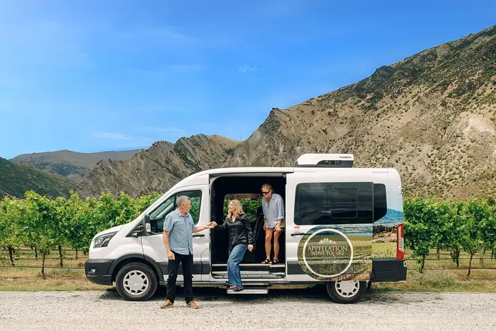 Queenstown 6 hour Boutique Wine Tour 4 Wineries and Lunch — 5