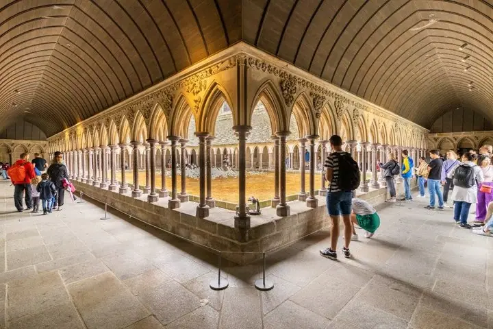 Mont Saint Michel Tagesausflug von Paris mit Englisch sprechendem Fortgeschrittener — 3