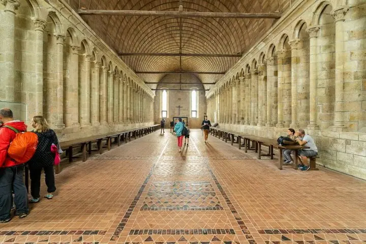 Mont Saint Michel Tagesausflug von Paris mit Englisch sprechendem Fortgeschrittener — 4
