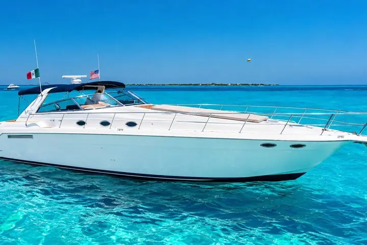 Alquiler de yate privado de lujo de 55 pies en Cancún — 4