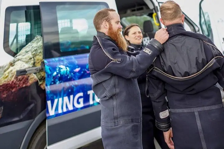 Silfra: Diving Between Tectonic Plates - Meet on Location — 5