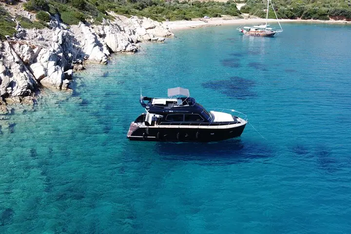 Private Motoryacht-Tour durch Bodrum mit Mittagessen für 6 Stunden — 2