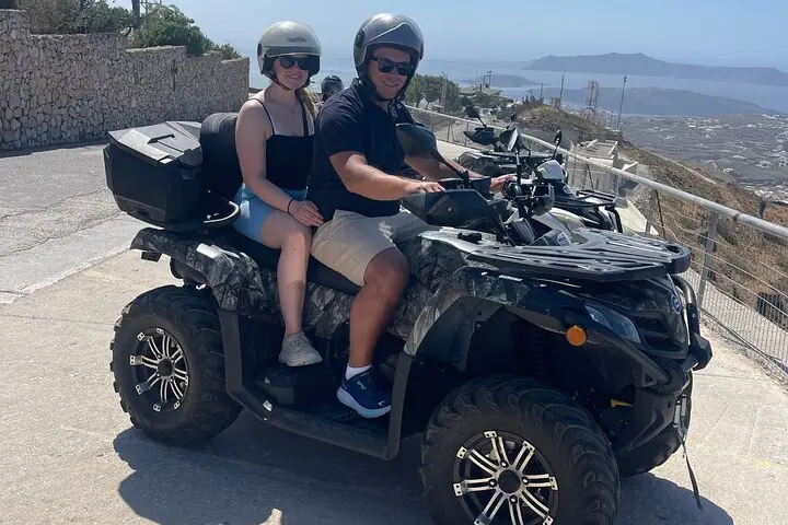 Santorini ATV Highlights Tour : Oia, Aussichtspunkte & Vulkanstrände
