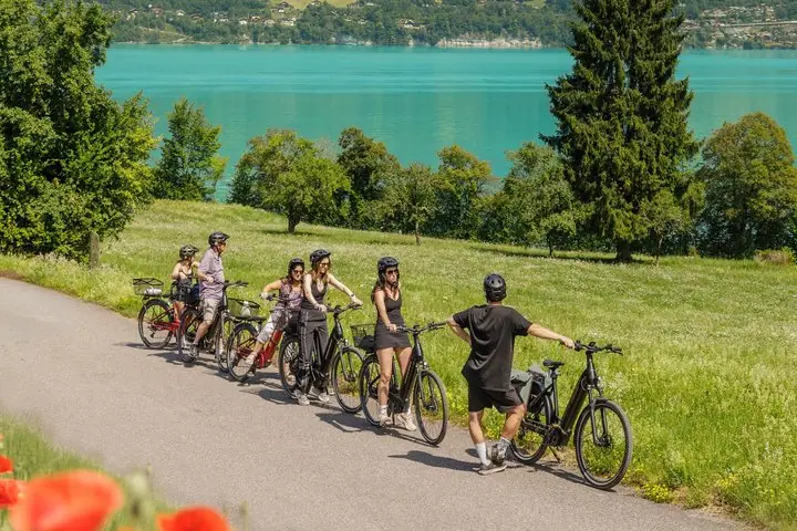Interlakental E-Bike Tour: Flüsse, Seen, Wälder & Schlösser — 5