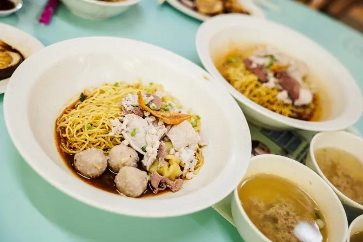 Grupo reducido : Tour gastronómico Michelin y Hawker Local con 9 degustaciones — 5