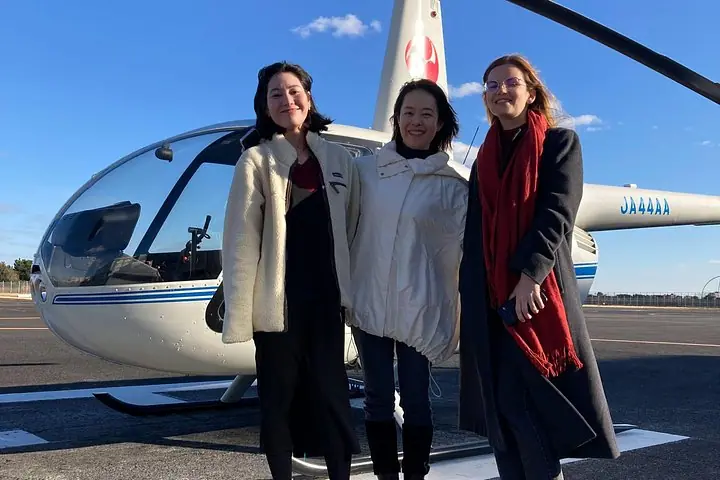 Privater Hubschrauberflug über die Bucht von Tokio (10 Min.) — 3
