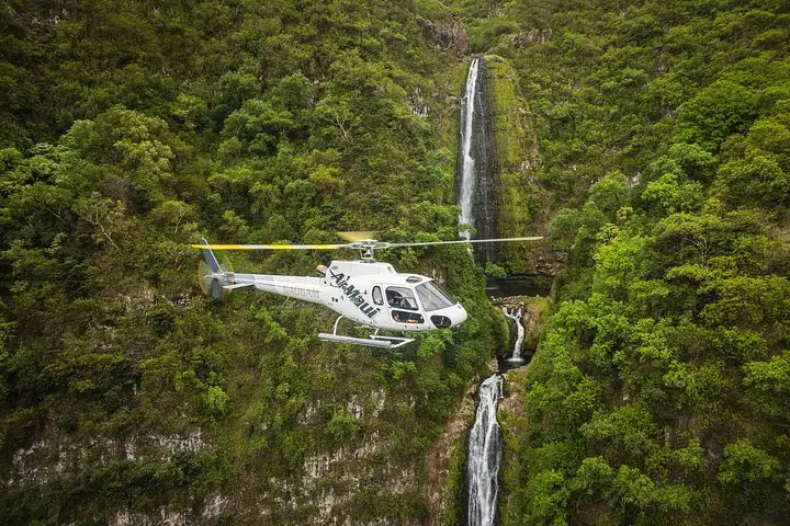 West Maui and Molokai Special 45-Minute Helicopter Tour — 3