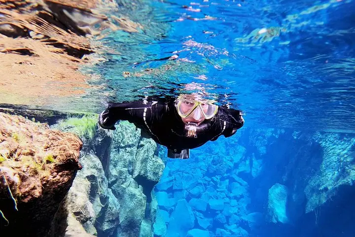 Silfra Drysuit Snorkeling with Free Photos - Meet on Location — 3