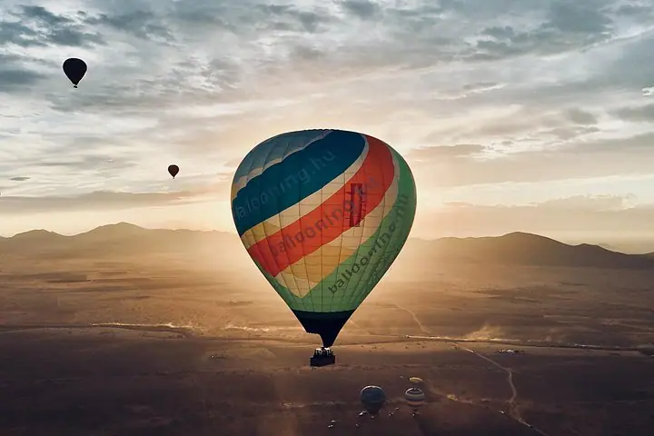 Luxus Heißluftballonflug und königliches Berberfrühstück — 2