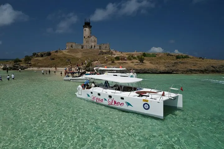 Cataspeed 5 Islands full day Trip with BBQ Lunch & drinks. — 3