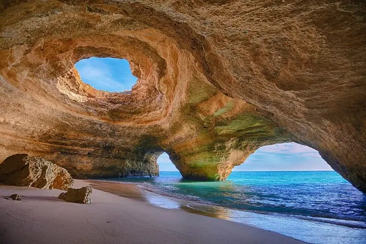Tagesausflug von Lissabon nach Algarve, Benagil, Lagos mit Bootsoption