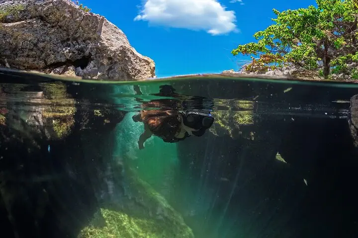 Tour guiado em Tulum, Cenote Mágico, Mergulho na Lagoa e Almoço à Beira-mar — 3