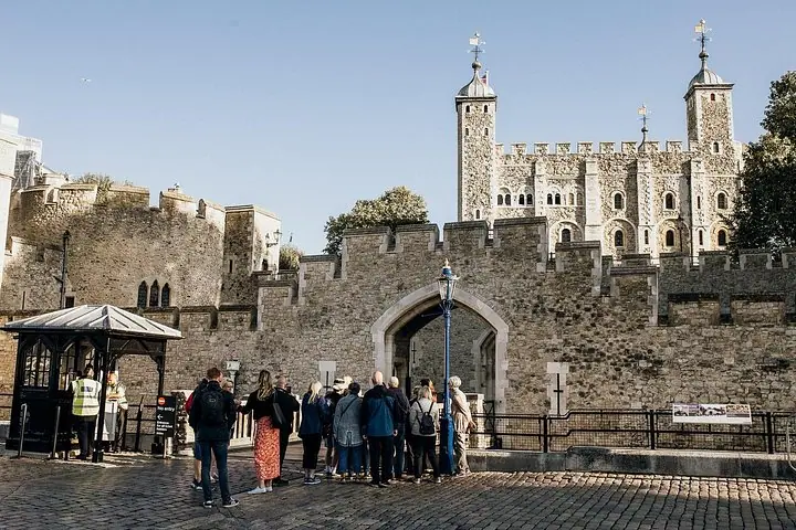 VIP Early Access Opening Ceremony Tower of London & River Cruise — 3