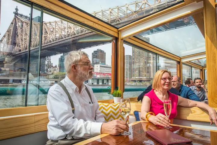 Manhattan Architecture Yacht Cruise — 2