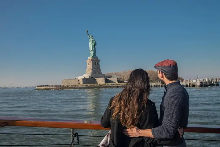 Manhattan Architecture Yacht Cruise — 4