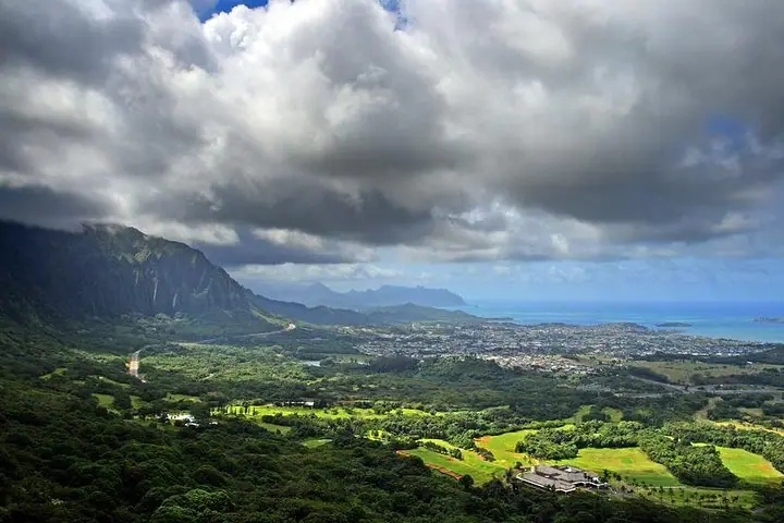 Waimea sharsharasi va Byodo Inn ibodatxonasi bilan Oahu Majestic Circle Island sayohati — 5