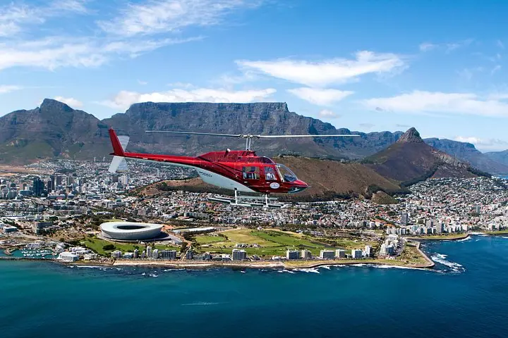 Cape Town City Center Helicopter Tour with Champagne — 4