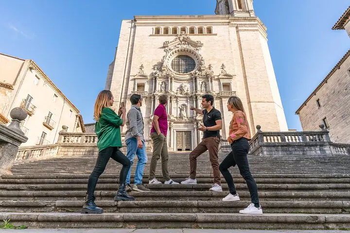 Excursión guiada de un día a Montserrat, Girona y la Costa Brava desde Barcelona — 3