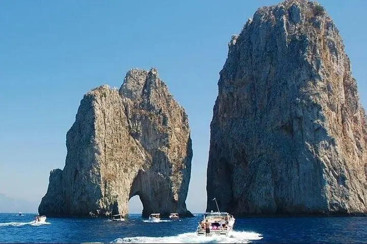 Capri Deluxe: La Experiencia Completa de la Isla — 3