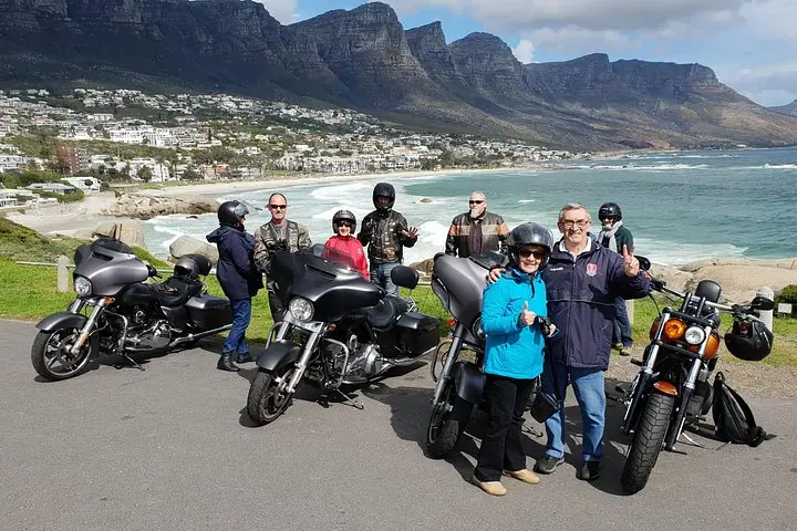 Harley Davidson Sahil Manzaralı Sürüşleri (Şoförlü) en az 2 kişi — 2