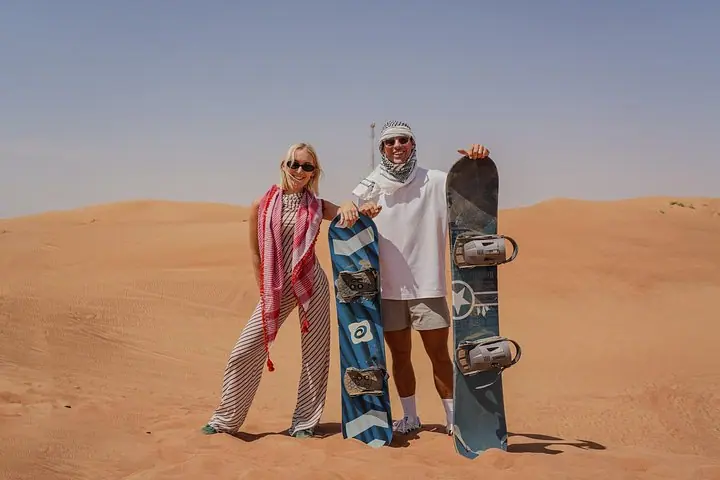 Dubai Overnight Desert Safari, BBQ & Stargazing at Al Khayma Camp — 4